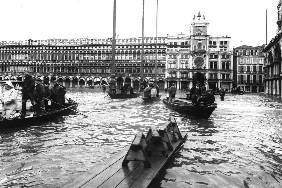 Piazza San Marco durante l'alluvione del 1966
